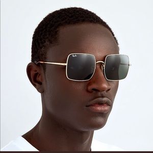 Meet your Posher, Nash